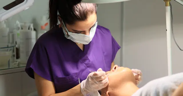 Skincare After Aesthetic Treatments: What To Use And Avoid